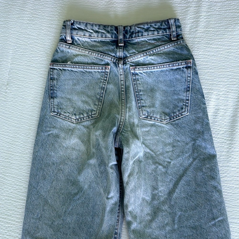 Women’s Zara Jeans - Picture 5 of 6